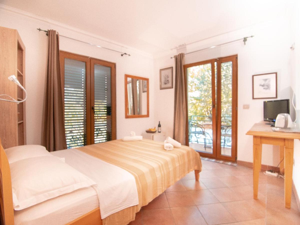 Apartments And Rooms Levantin Inn Sveti Stefan Εξωτερικό φωτογραφία