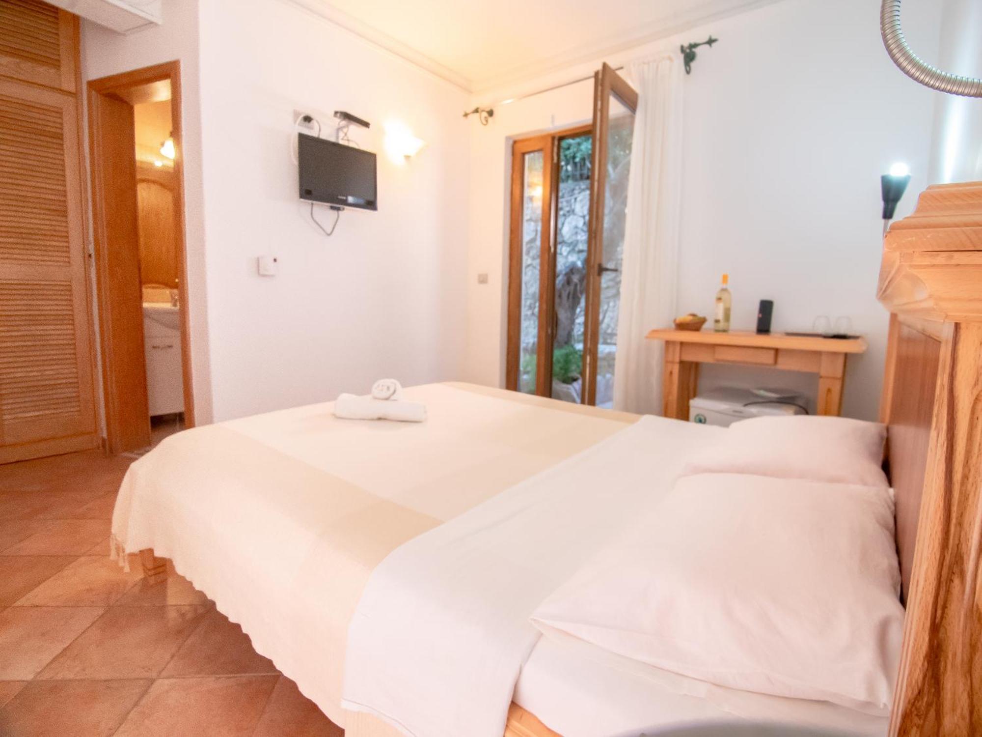 Apartments And Rooms Levantin Inn Sveti Stefan Εξωτερικό φωτογραφία