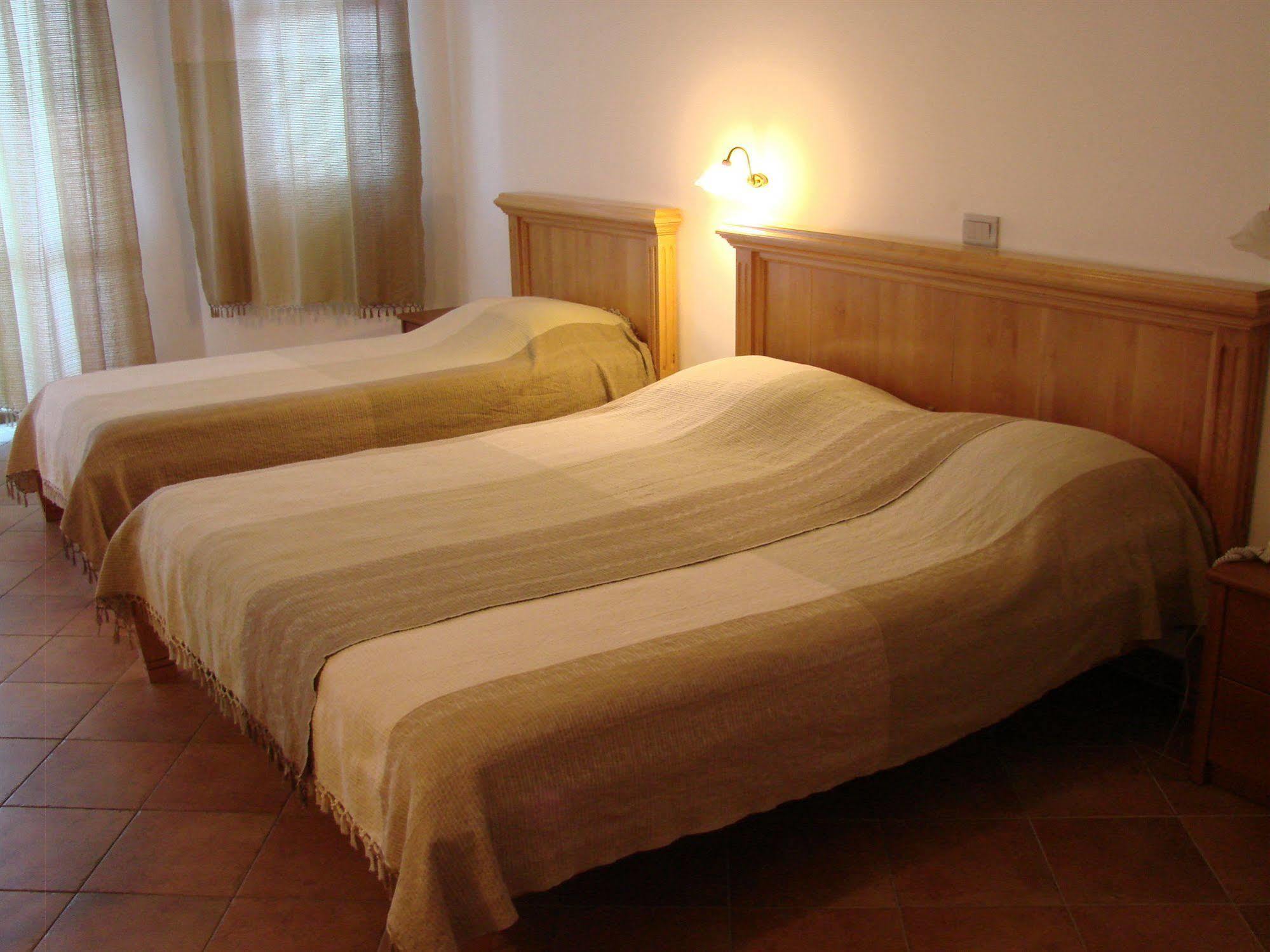 Apartments And Rooms Levantin Inn Sveti Stefan Εξωτερικό φωτογραφία